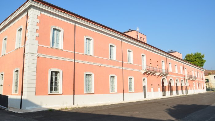 lunedi 20 ottobre riapre il parcheggio presso l ex caserma guidoni a benevento