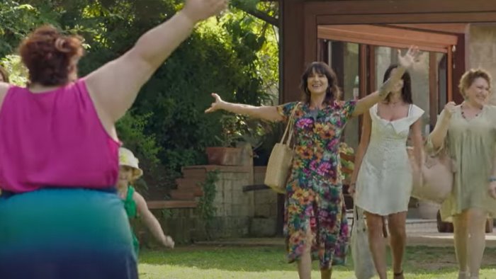 dal 6 novembre qui staremo benissimo di renato giordano con asia argento