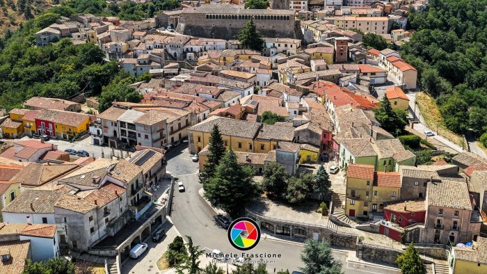 uniamoci per l acqua ora anche bisaccia paga il conto