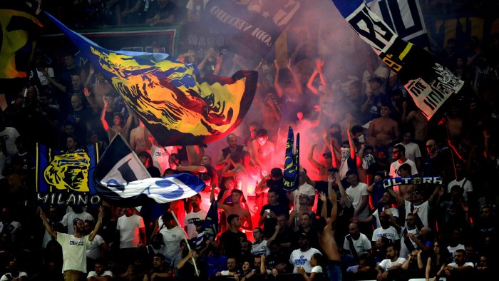 vietata trasferta a tifosi inter della lombardia per sfida a napoli