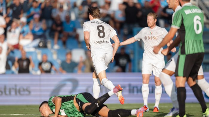 napoli altri guai fisici mctominay e hojlund saltano la sfida col torino