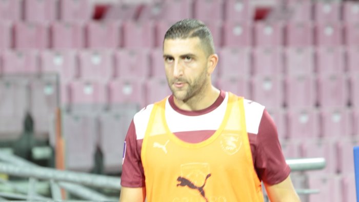 catania salernitana 2 0 coppolaro ingenui sul secondo gol ora ripartiamo