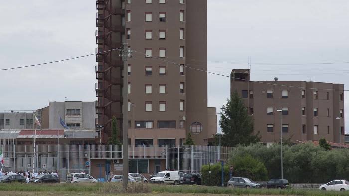 cortincarcere a benevento incontro con il regista massa e l attore varone