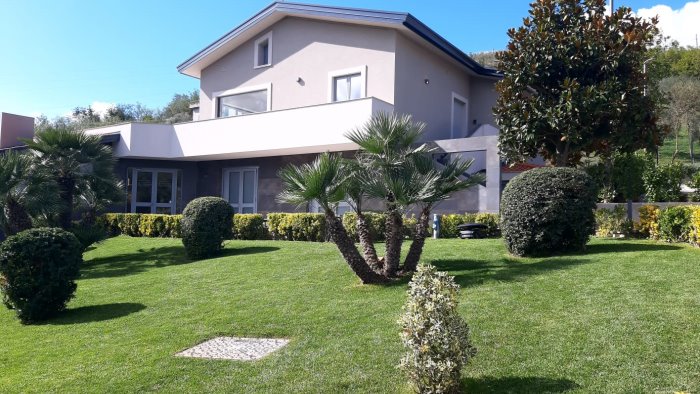 l evoluzione dei servizi funebri ecco la casa funeraria lo conte ad ariano