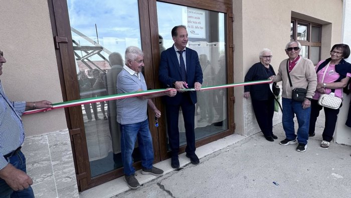 casalbore inaugurata la nuova sede del centro sociale polivalente