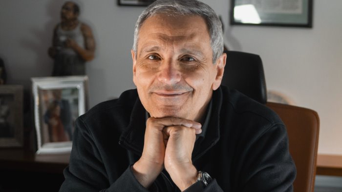 frattamaggiore maurizio de giovanni presenta il suo ultimo libro