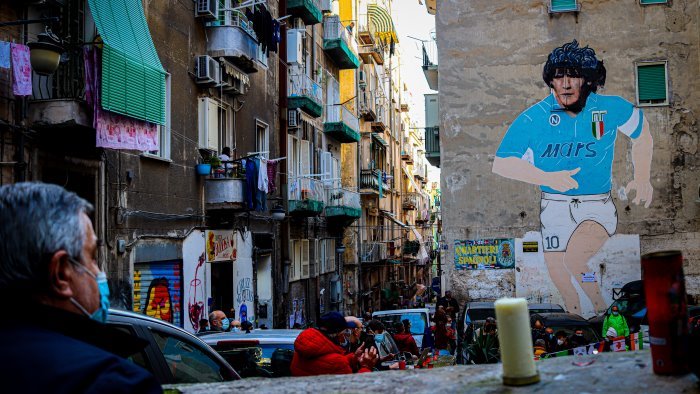 largo maradona sara spazio pubblico in convenzione coi privati