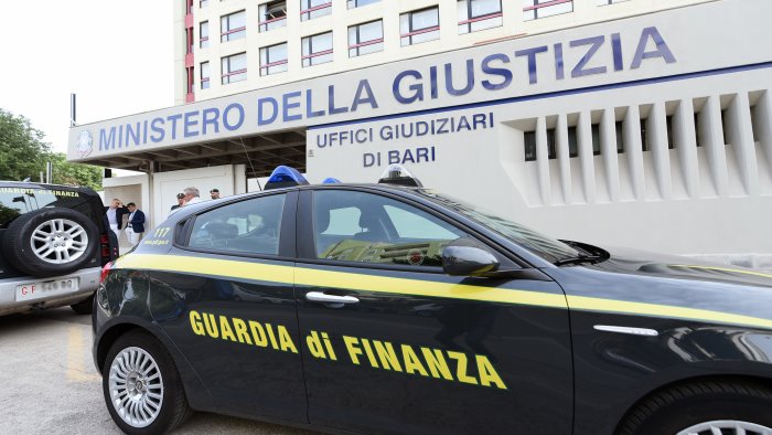 caserta sequestro da 17 milioni di euro per frode nel settore dei carburanti