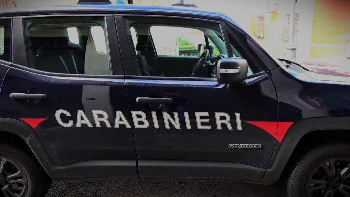 rapina a mano armata in casa notte di terrore per un anziana