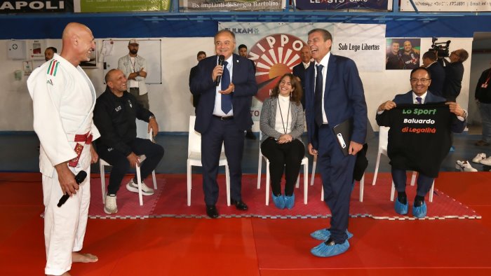 confesercenti campania alla giornata della legalita a napoli