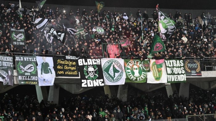 pescara avellino pronto l esodo biancoverde tutte le info sulla prevendita