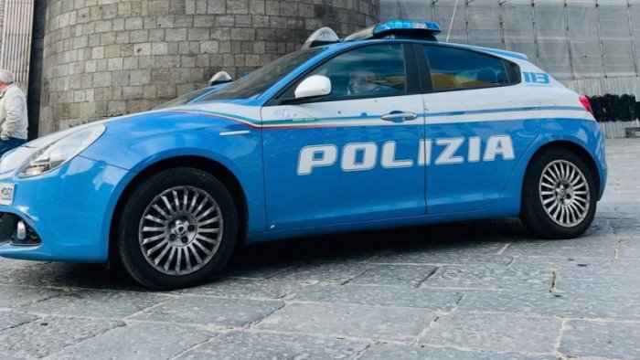 porta capuana intensificati i controlli della polizia un arresto