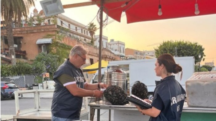 blitz dei nas nel salernitano chiuso ristorante per carenze igienico sanitarie