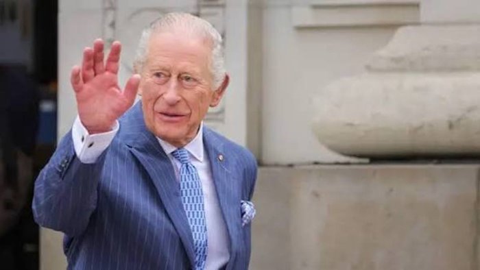 papa leone xiv riceve re carlo e la regina camilla incontri e preghiere