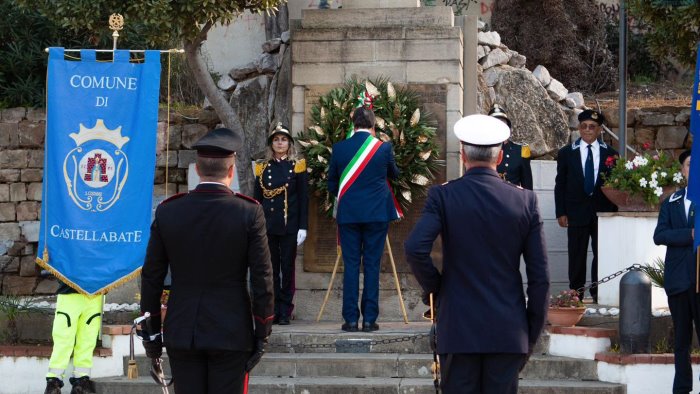 castellabate cerimonia per il centenario del monumento al milite ignoto
