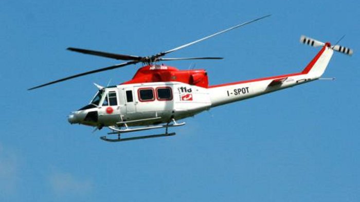 centenaria colpita da infarto in costiera in azione elisoccorso