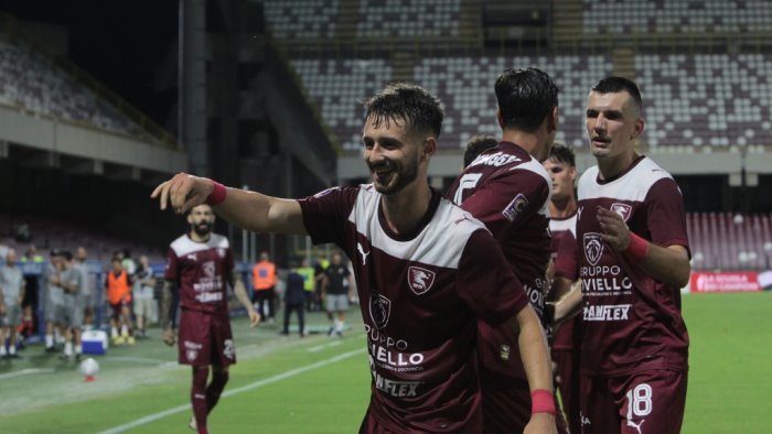 salernitana due novita di formazione per la casertana