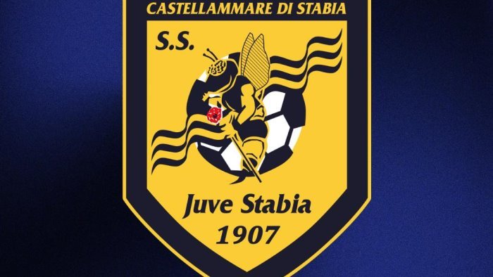 le mani dei clan sul calcio rinviata la partita tra juve stabia e bari
