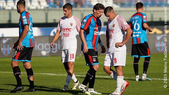 serie c catania benevento 1 0 la decide cicerelli terzo ko per la strega