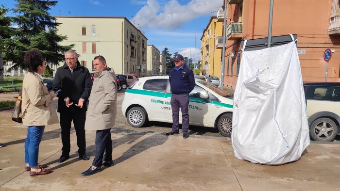 a benevento la giornata del recupero piu attenzione al conferimento dei tessili