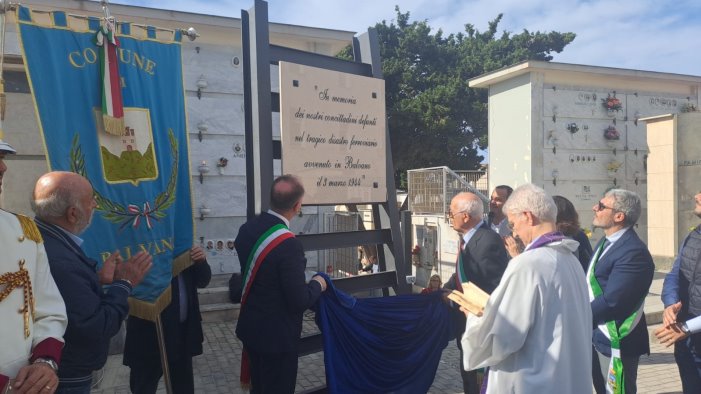 disastro di balvano del 1944 monumento per le vittime torresi
