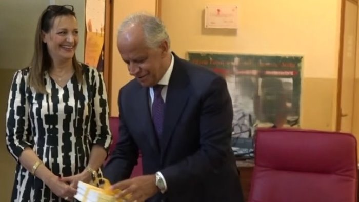 premio nazionale giustizia e legalita 2025 piantedosi premia il don milani