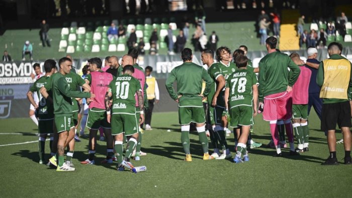 pescara avellino 1 1 tabellino e voti dei lupi