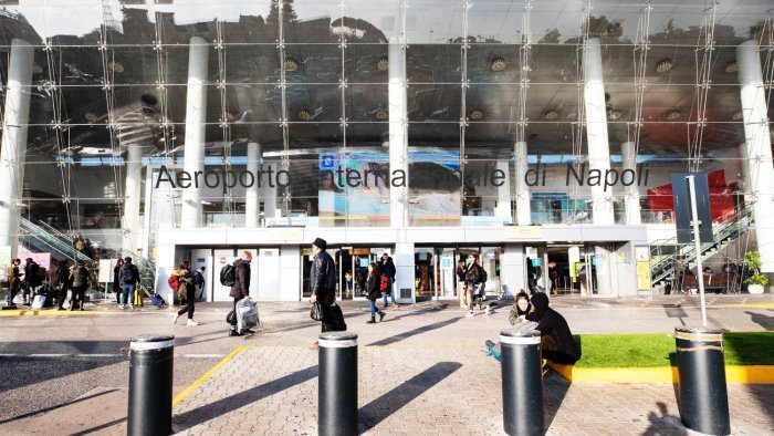 capodichino wizz air inaugura nuova rotta che collega napoli e craiova