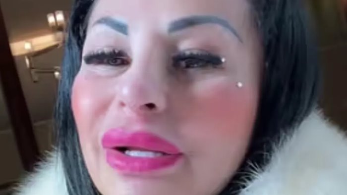 rita de crescenzo a belve massimo ranieri e mio parente