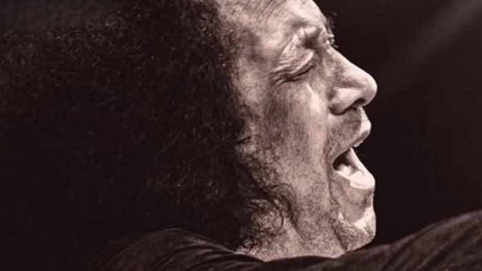 e il giorno dell addio a james senese napoli si inchina al grande musicista