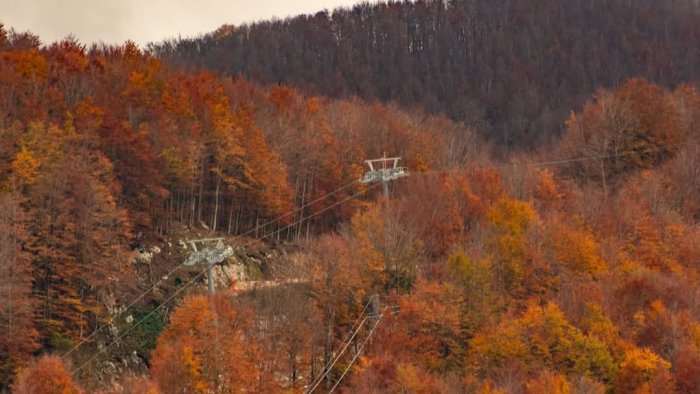 laceno grande attesa per l apertura dell impianto di risalita la foto e virale