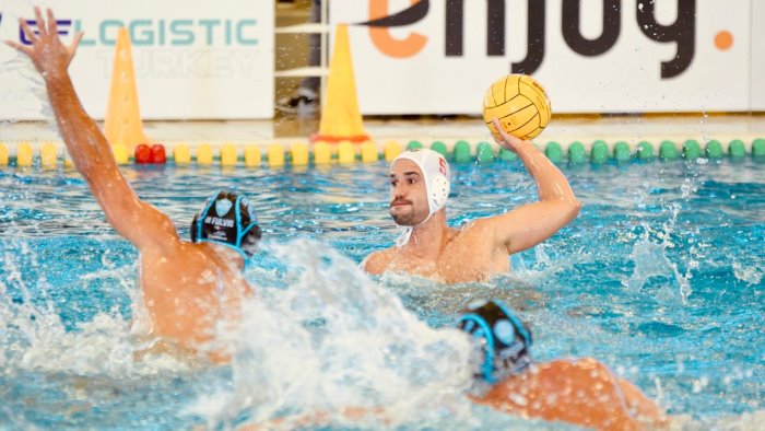 pallanuoto a1 troppa pro recco per la rari nantes salerno
