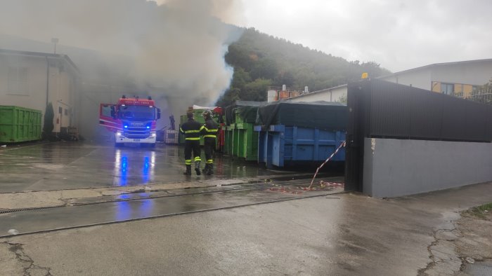 incendio a forchia le prescrizioni dell asl di benevento