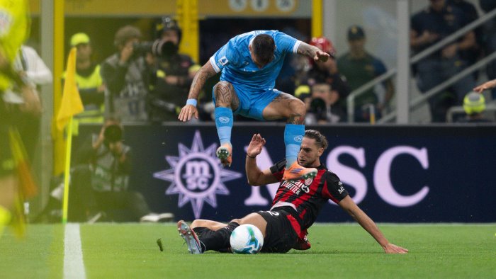 napoli in coppa italia mercoledi 3 dicembre alle 18 col cagliari