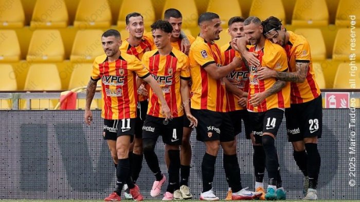 benevento tanti gol ma segnati da pochi il confronto con le altre del girone c