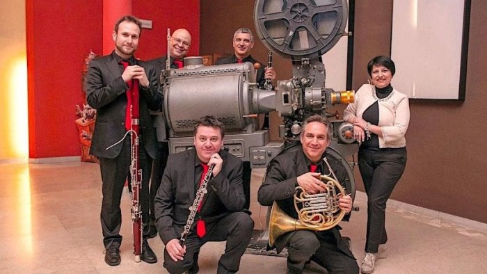 note da oscar napoli omaggia morricone