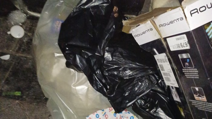 incivili della differenziata scattano le multe per le attivita commerciali