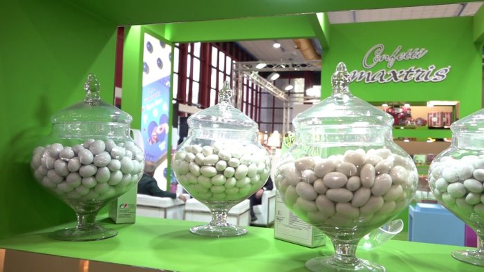 maxtris la dolcezza italiana che unisce tradizione e futuro