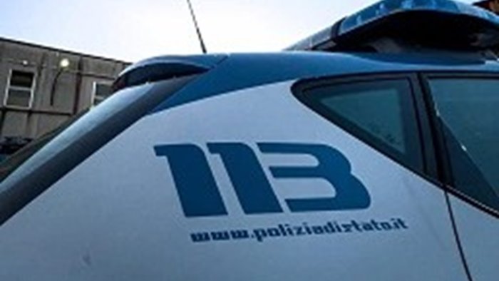 napoli spacciatore in scooter arrestato dalla polizia