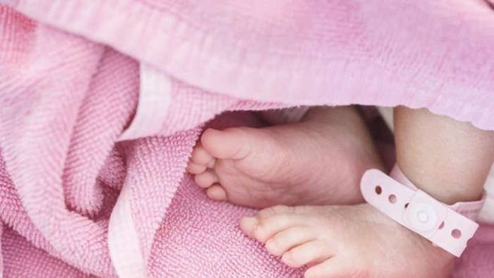 mamma positiva partorisce bimba sana vorrei tanto coccolarla