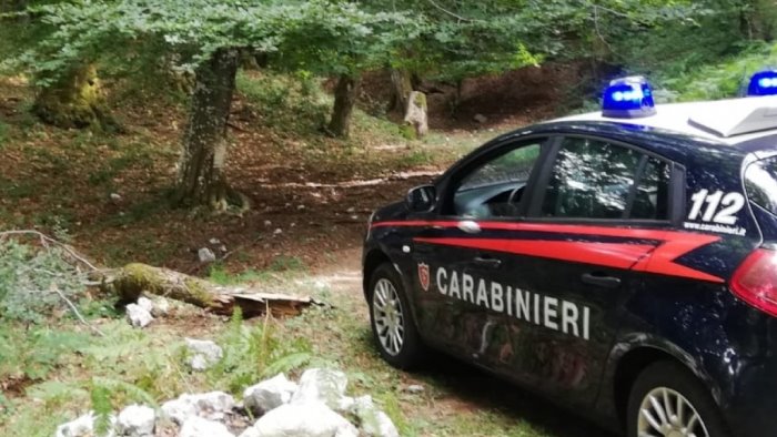 tenta il suicidio dal pizzo di san michele 40enne salvato