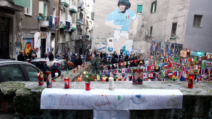 maradona insufficienza cardiaca fatale legale chiede indagine