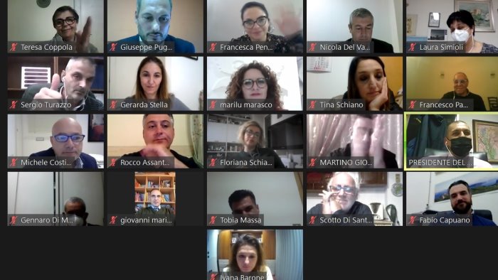 storico consiglio comunale a monte di procida