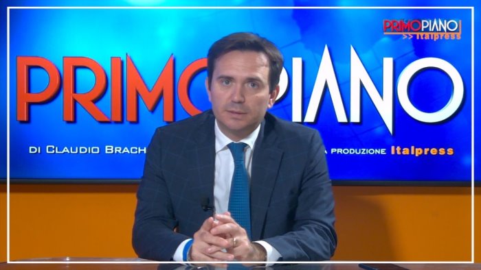 cattaneo berlusconi al quirinale ed elezioni a marzo 2023