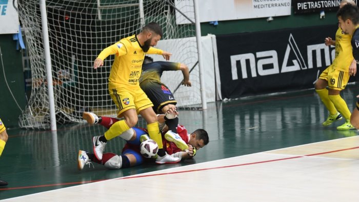 ciampino aniene gioca a tennis con la sandro abate 1 6