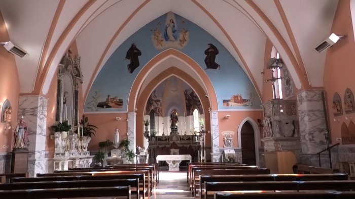 ritiro spirituale segnato dal covid prete e vescovo positivi 20 in quarantena