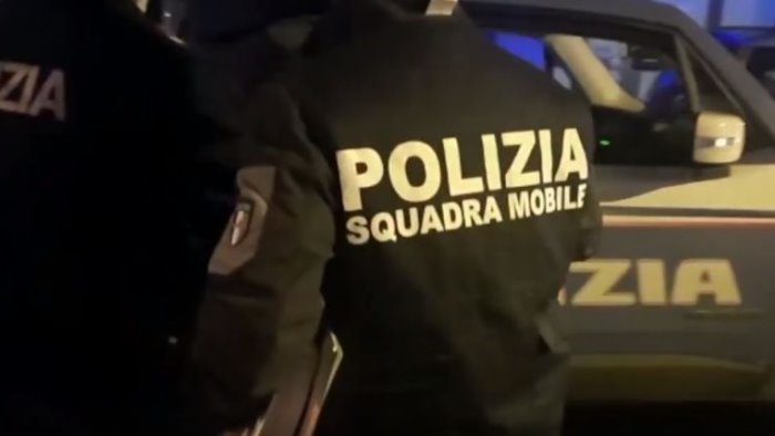 maxi blitz contro la ndrangheta in tutta italia 100 misure cautelari