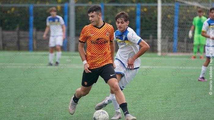 under 17 il benevento cerca la vittoria contro l ascoli