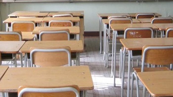 covid contagi a raffica scuole chiuse c e l ordinanza stop anche al mercato