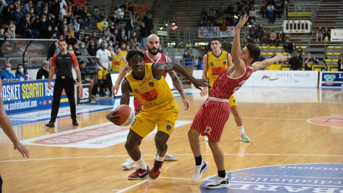 scafati chiusi 82 59 rossi contributo importante da tutti